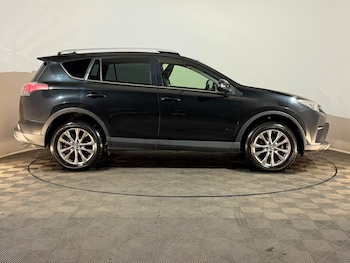 Used Toyota RAV4 2016 for sale - 79368940: Photo