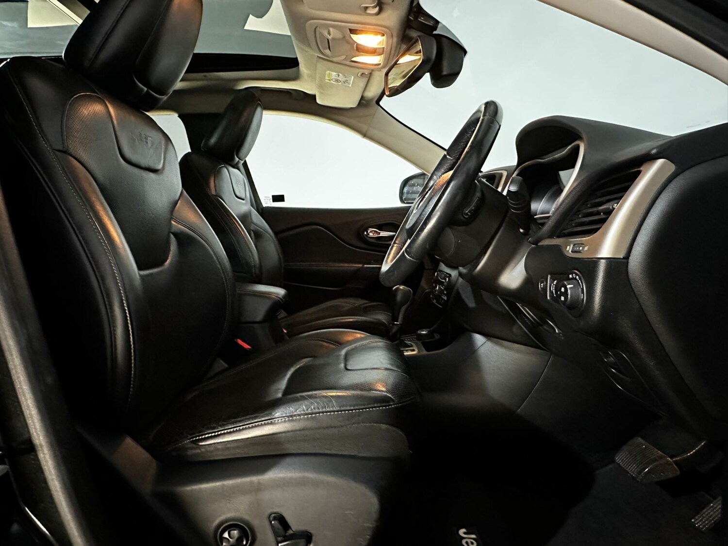 Used Jeep Cherokee 2016 for sale - 78122571: Photo 15