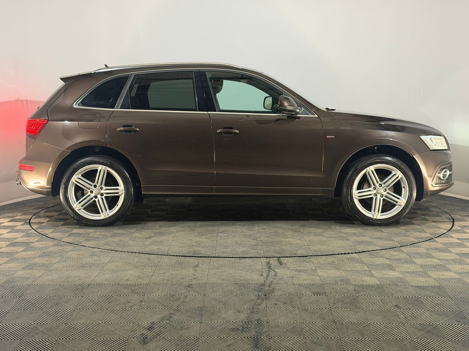 Used Audi Q5 2013 for sale - 76618821: Photo 4