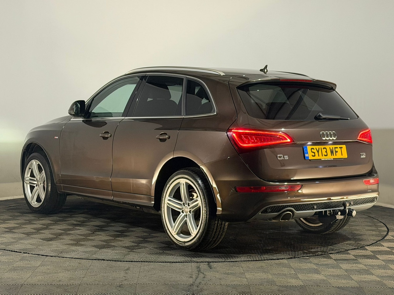 Used Audi Q5 2013 for sale - 76618821: Photo 9