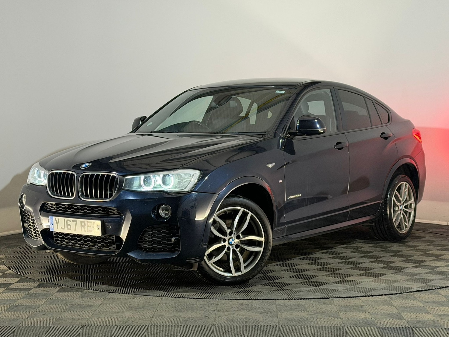 Used BMW X4 2018 for sale - 77560754: Photo 3