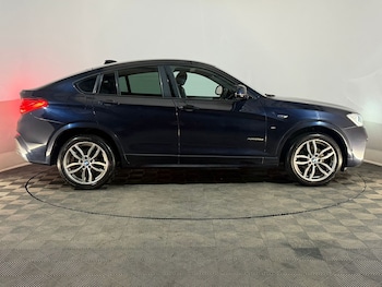Used BMW X4 2018 for sale - 77560754: Photo