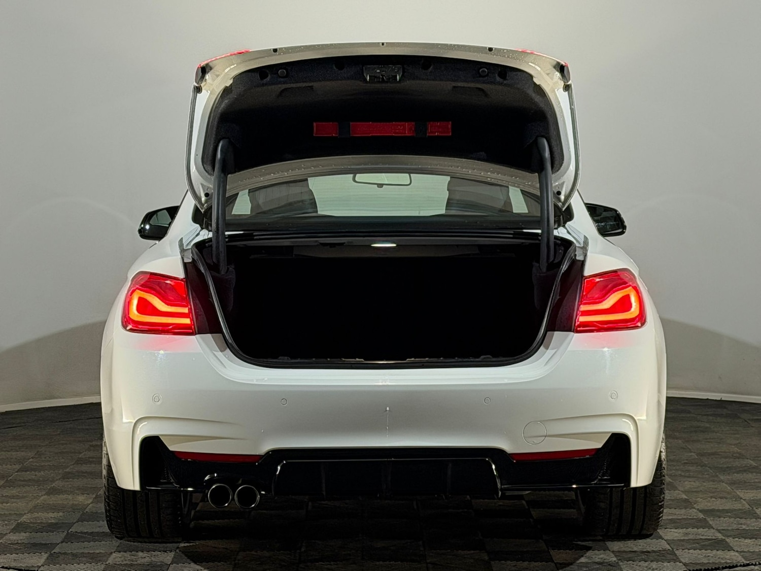 Used BMW 4 Series 2017 for sale - 77058407: Photo 8