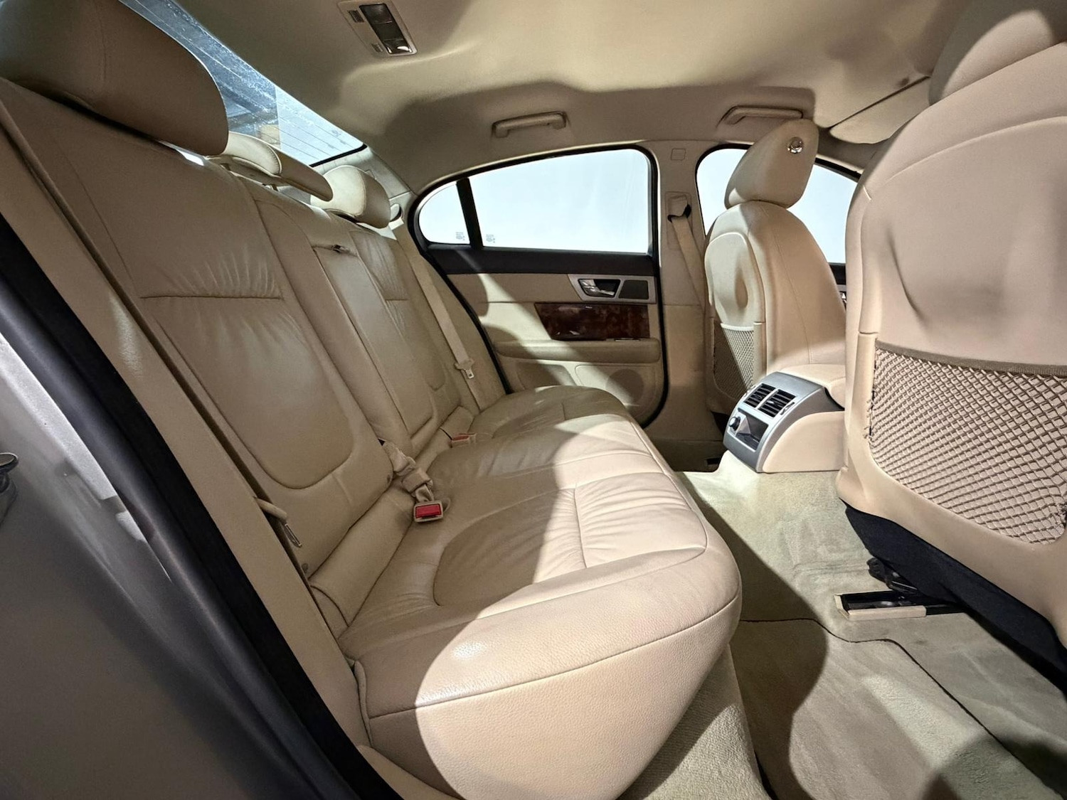 Used Jaguar XF 2010 for sale - 76415008: Photo 18