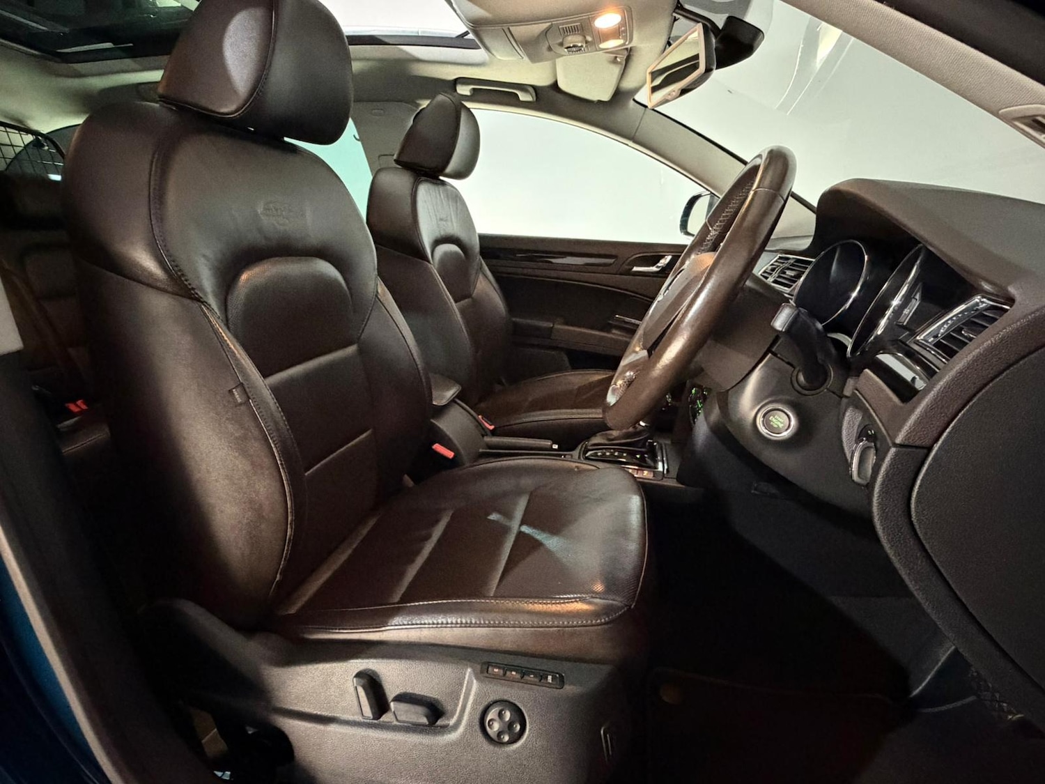 Used Skoda Superb 2014 for sale - 76613671: Photo 17