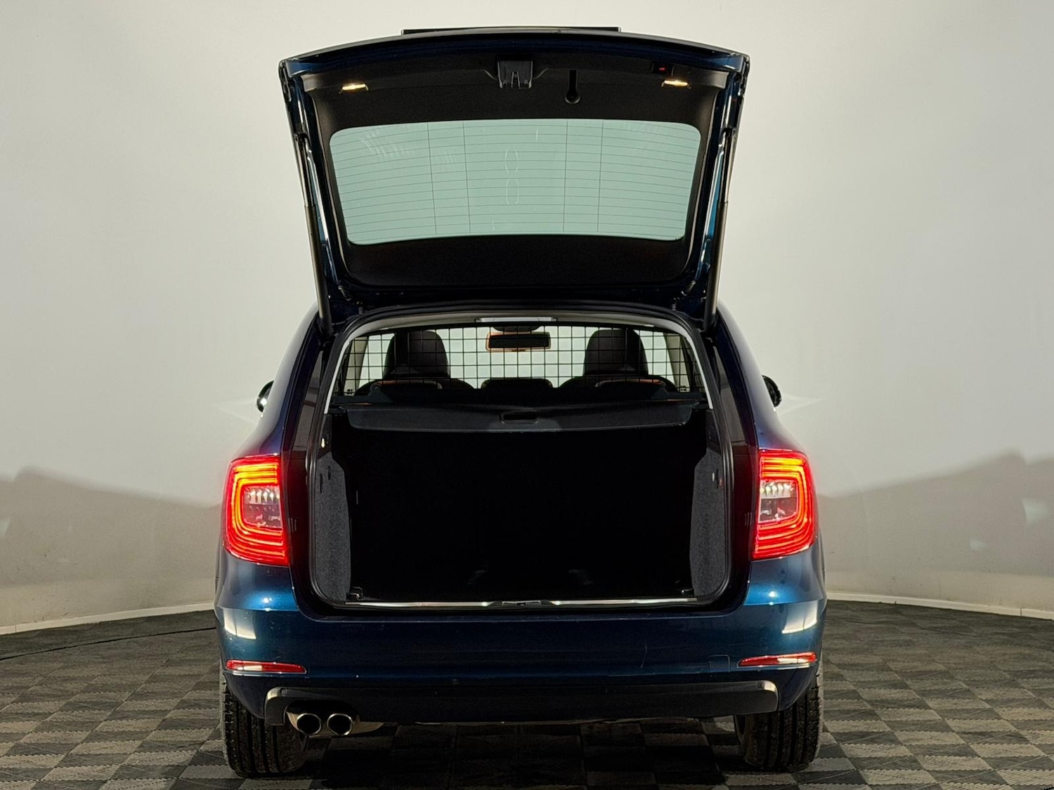 Used Skoda Superb 2014 for sale - 76613671: Photo 8