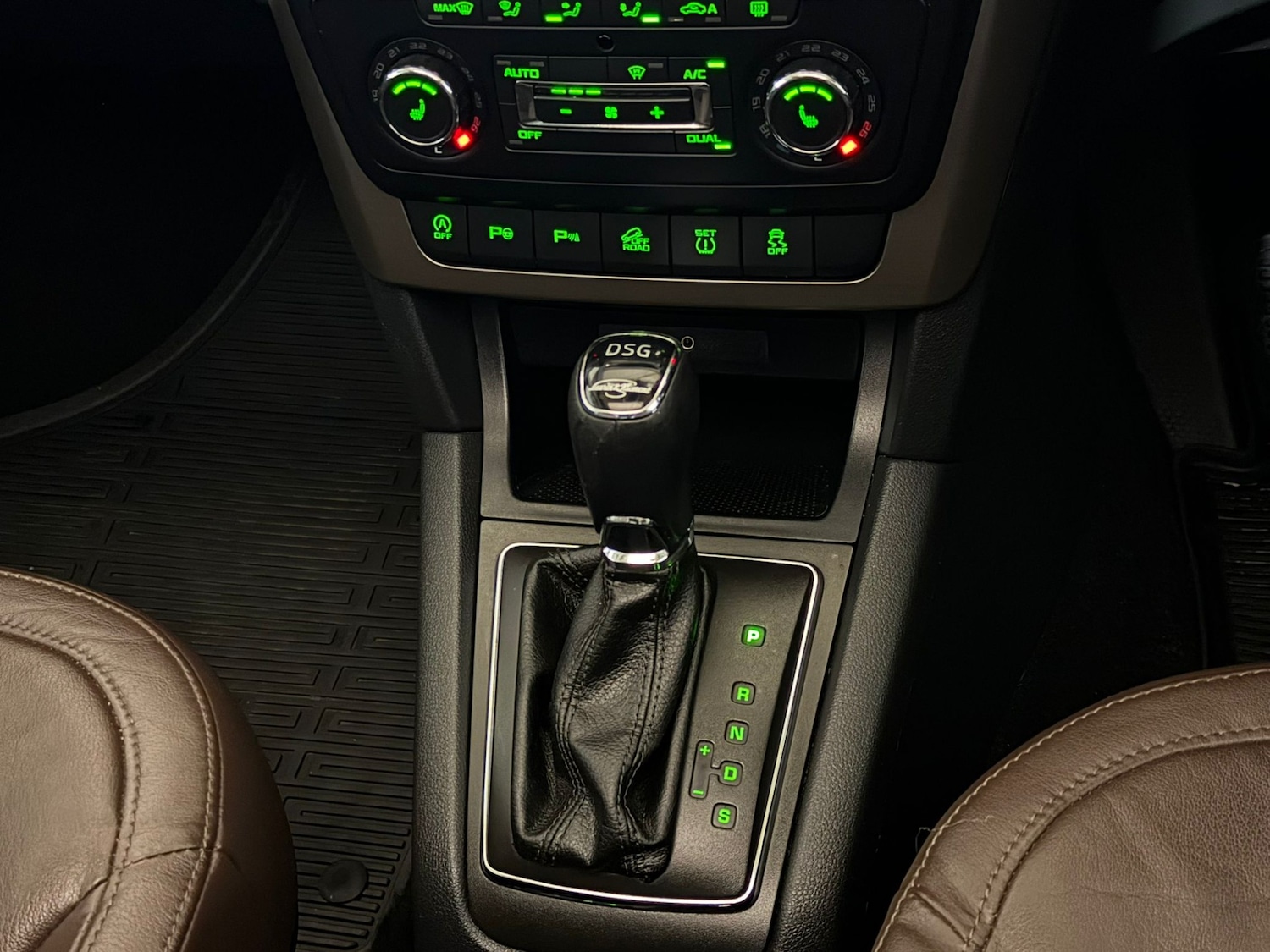 Used Skoda Yeti 2016 for sale - 77360014: Photo 15