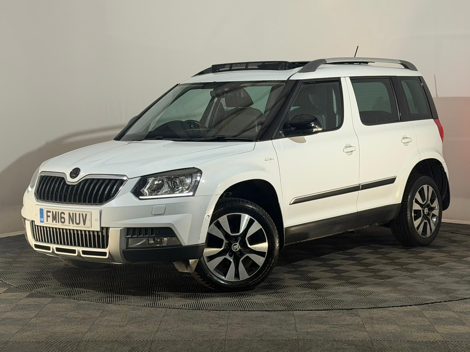 Used Skoda Yeti 2016 for sale - 77360014: Photo 3