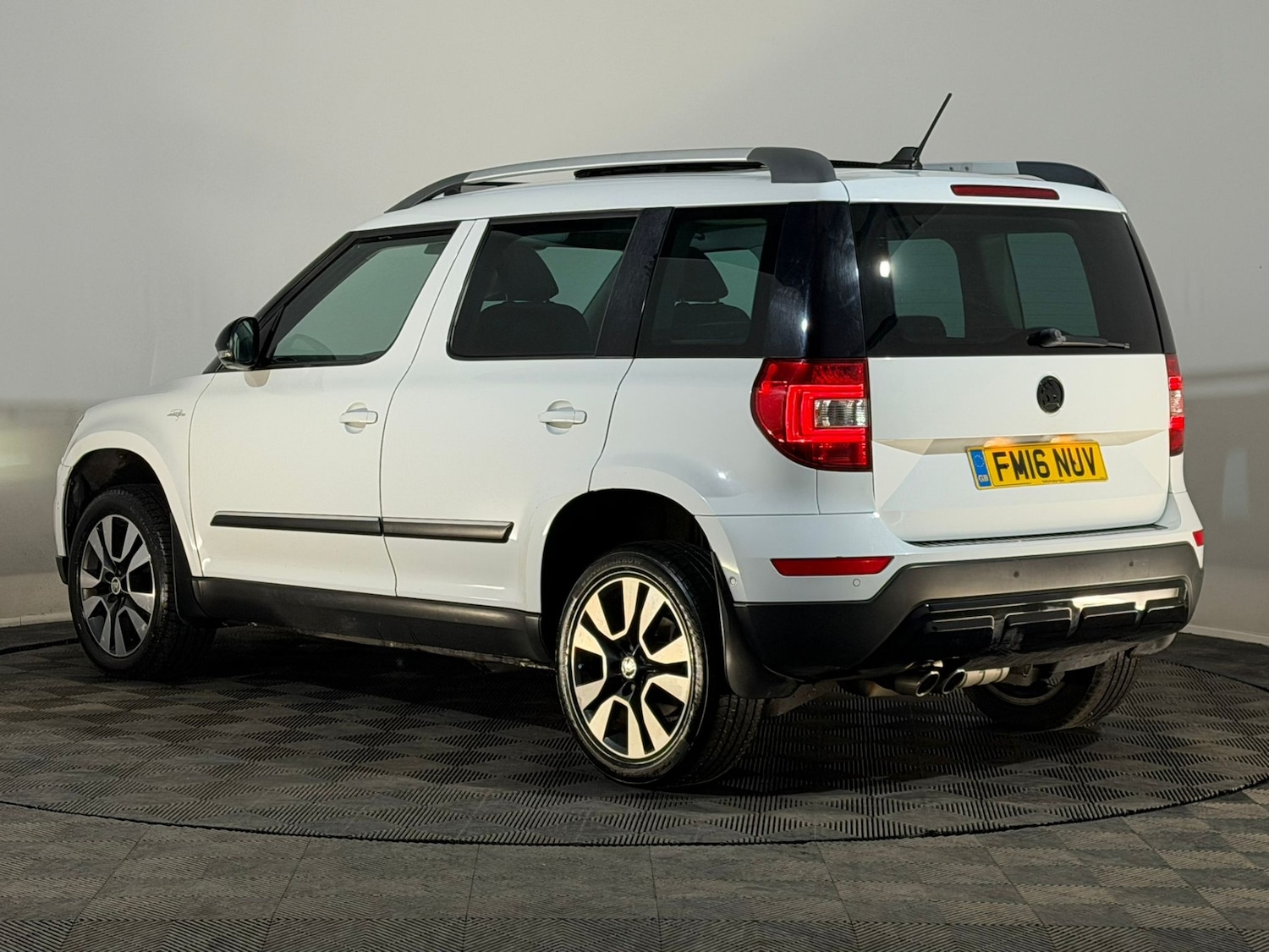 Used Skoda Yeti 2016 for sale - 77360014: Photo 9