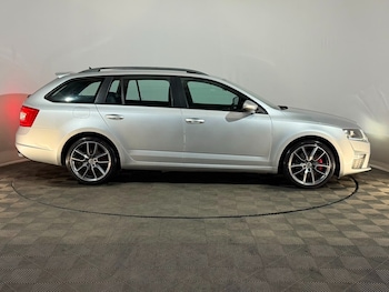 Used Skoda Octavia 2016 for sale - 78976270: Photo