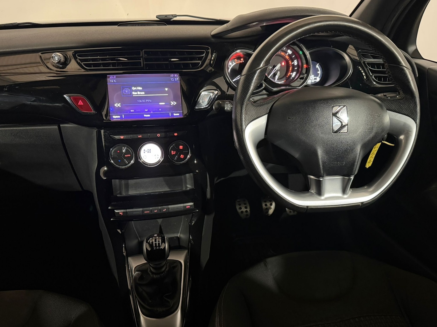 Used DS Automobiles DS 3 2016 for sale - 77287438: Photo 10