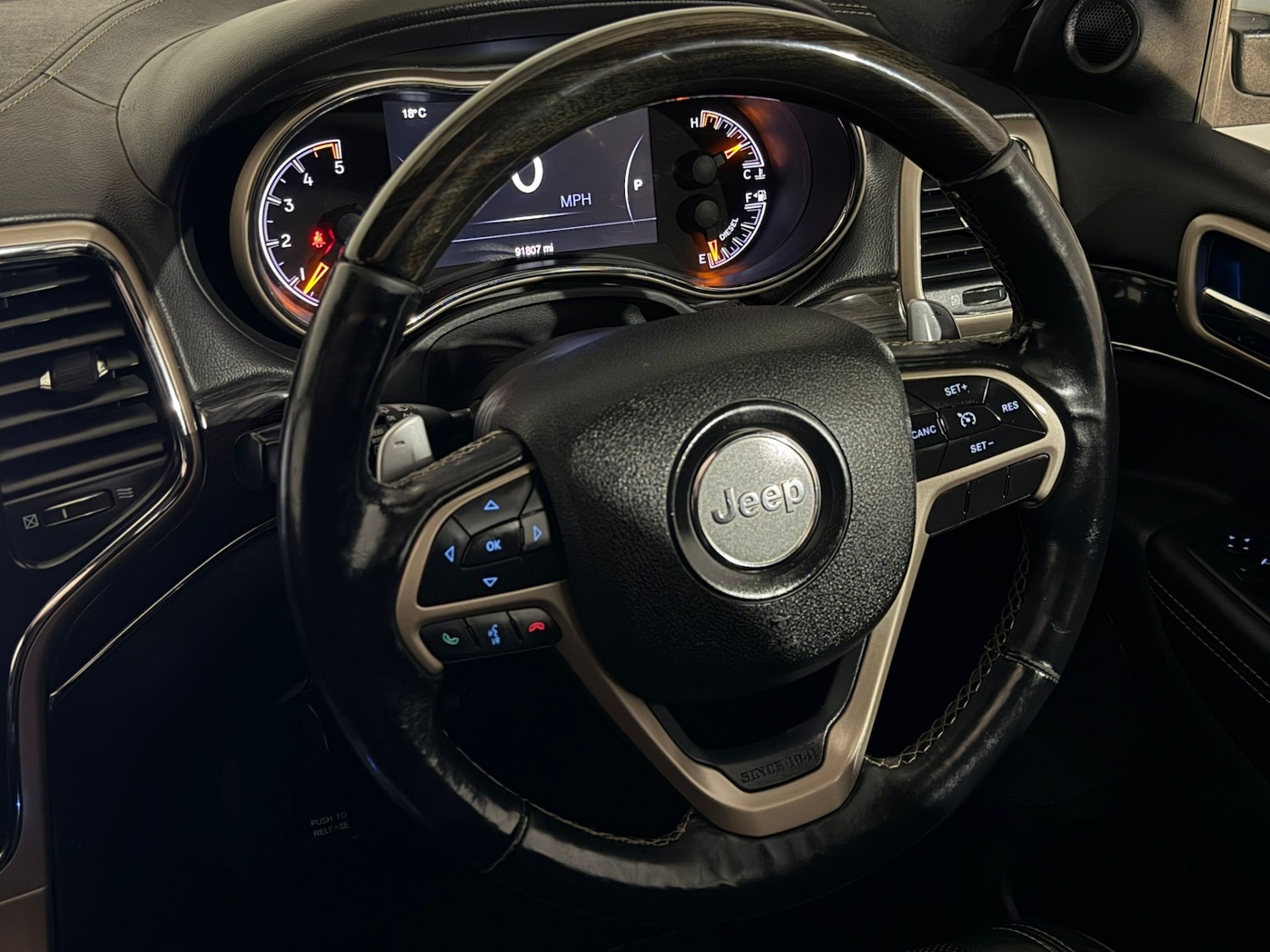 Used Jeep Grand Cherokee 2014 for sale - 76202367: Photo 13