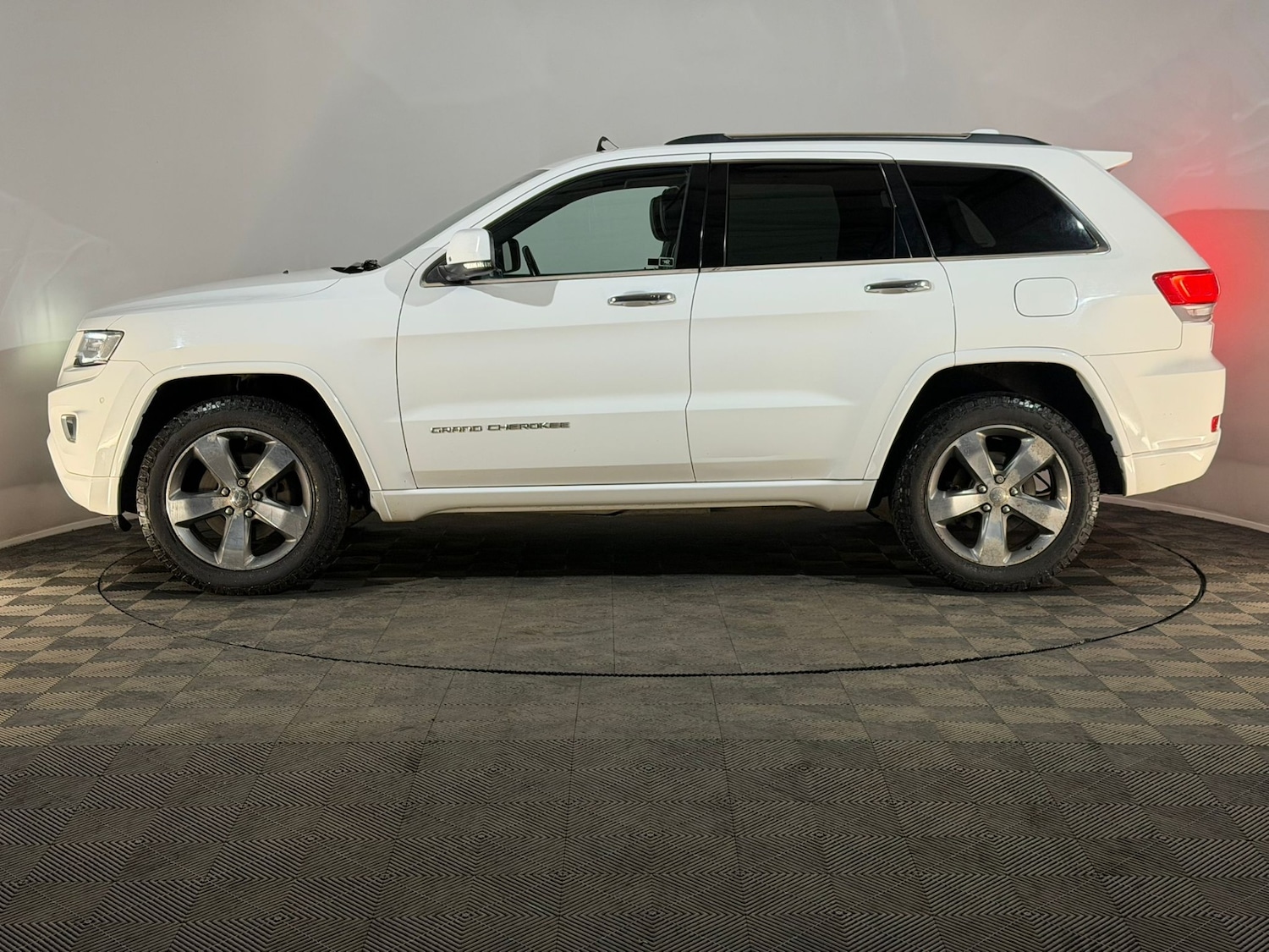 Used Jeep Grand Cherokee 2014 for sale - 76202367: Photo 5