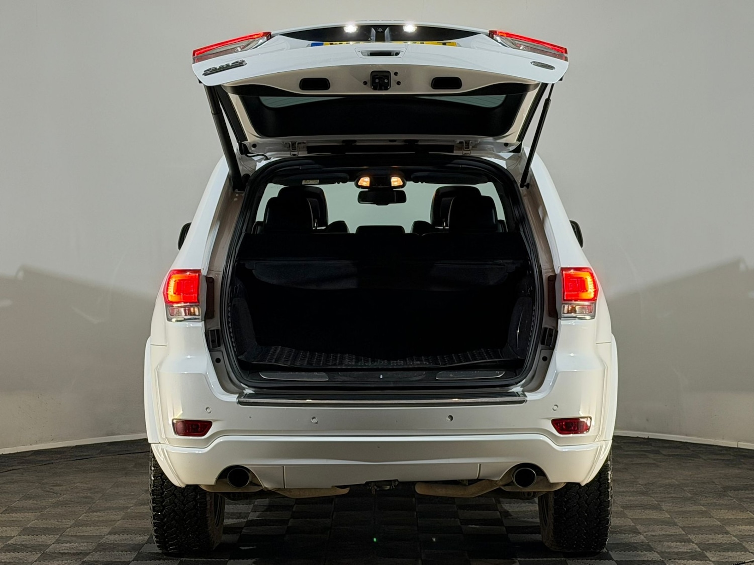 Used Jeep Grand Cherokee 2014 for sale - 76202367: Photo 8