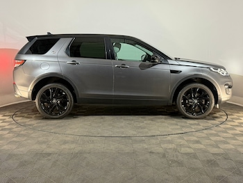 Used Land Rover Discovery Sport 2015 for sale - 78753845: Photo