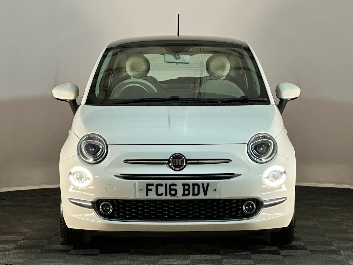 Used Fiat 500 2016 for sale - 76419934: Photo 2