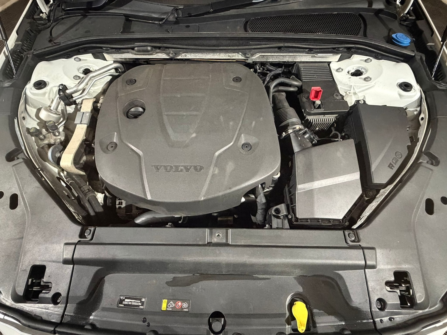 Used Volvo V90 2018 for sale - 78216231: Photo 10