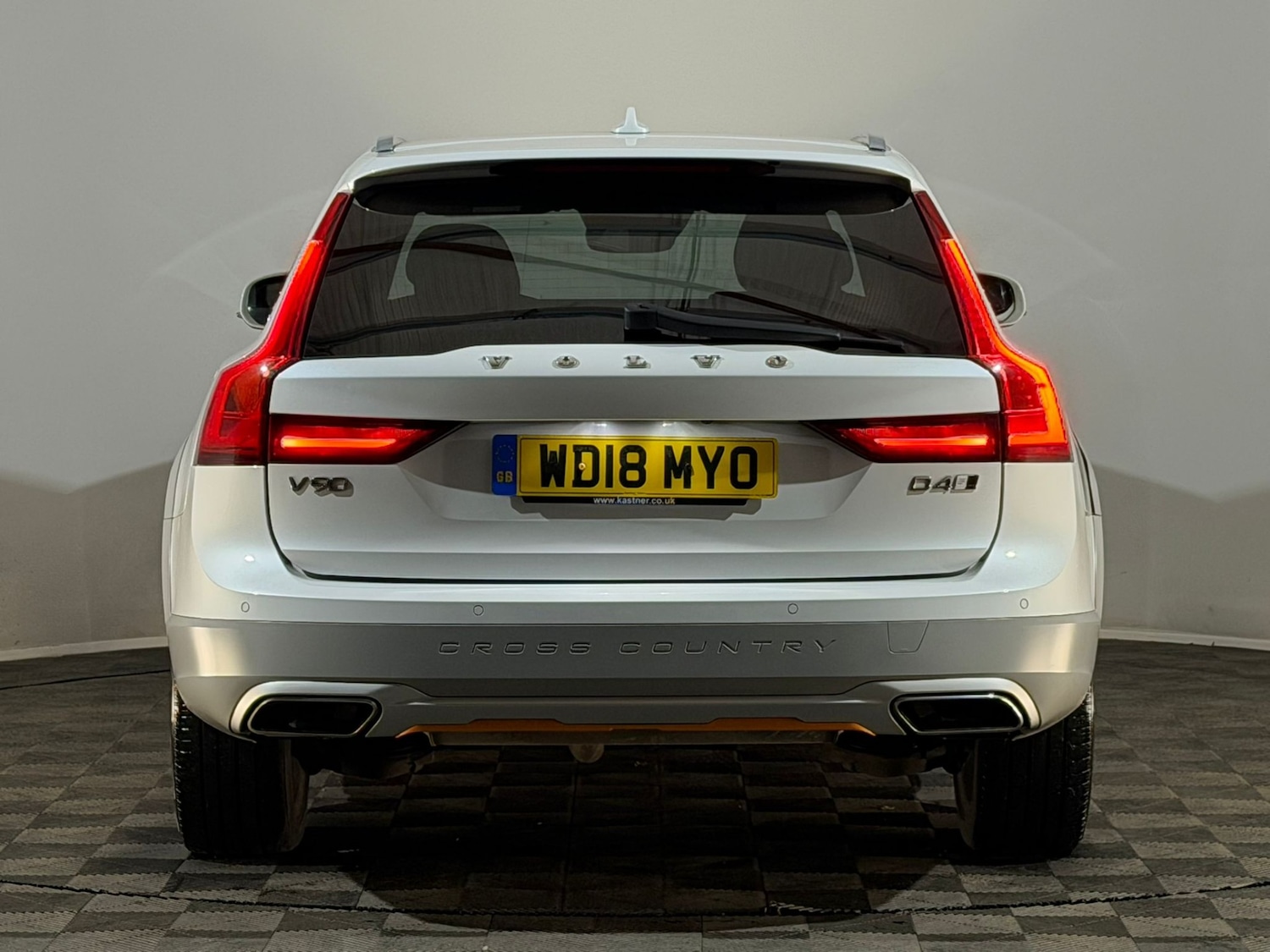 Used Volvo V90 2018 for sale - 78216231: Photo 7