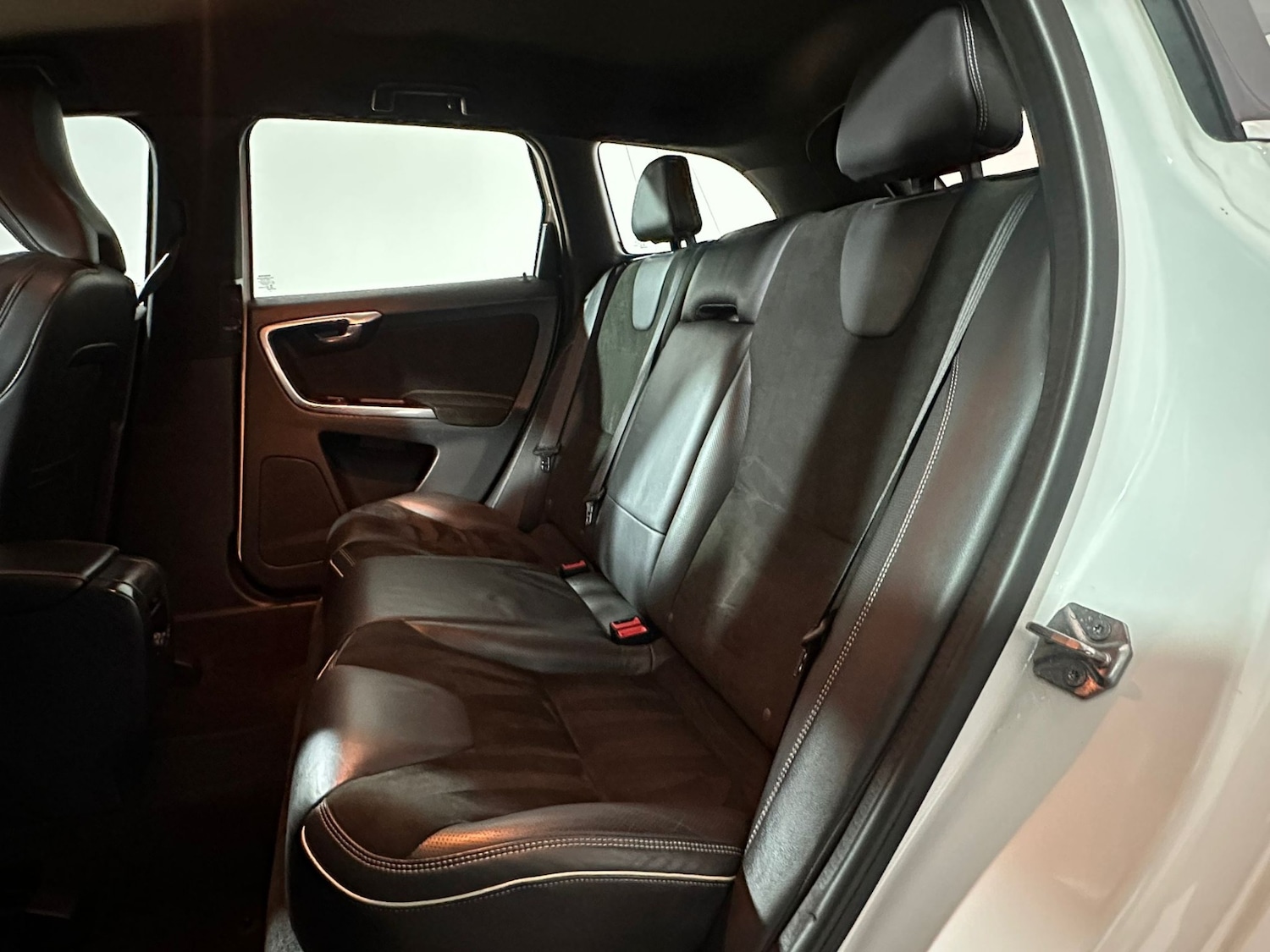 Used Volvo XC60 2014 for sale - 76298861: Photo 17