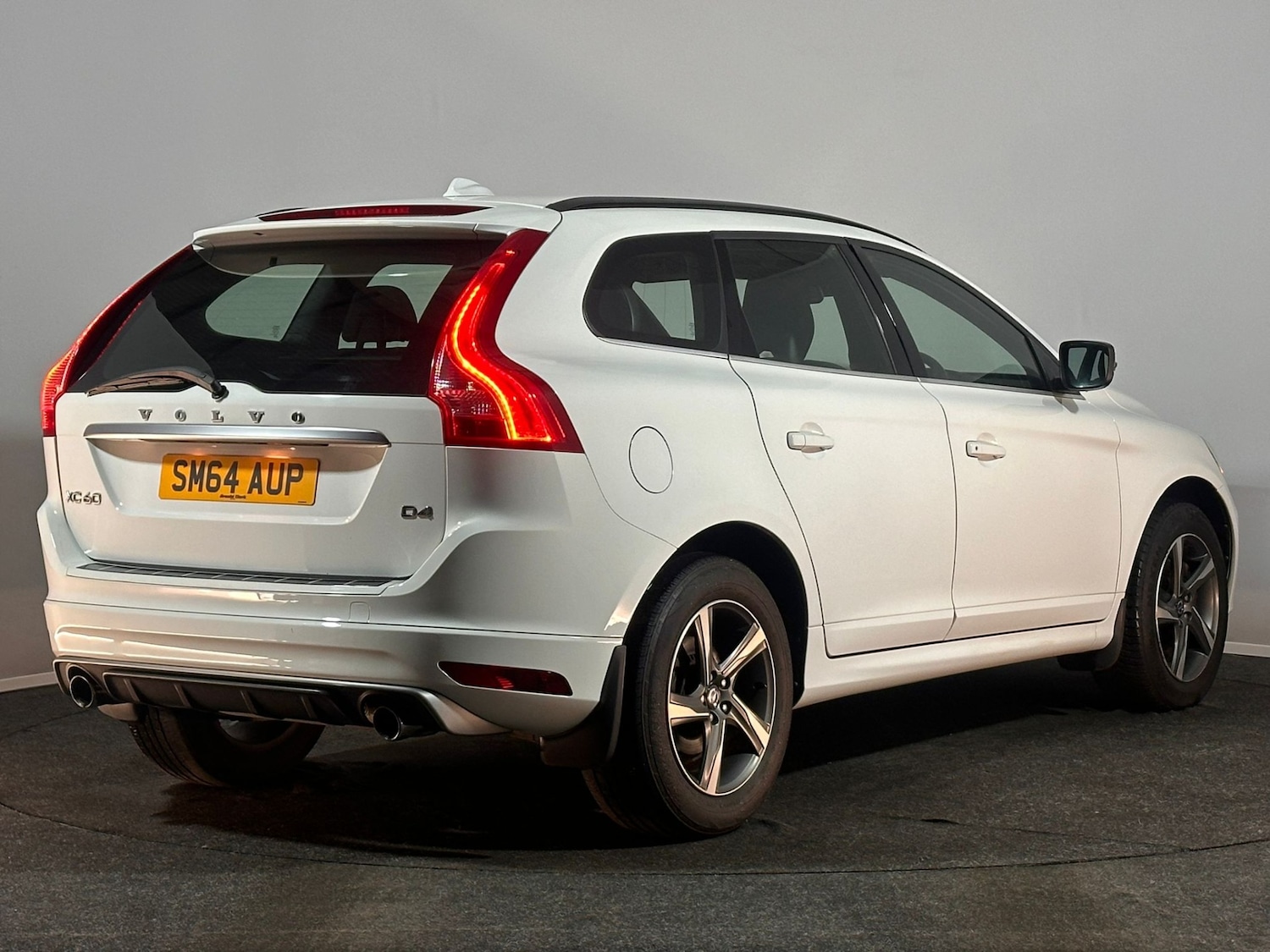 Used Volvo XC60 2014 for sale - 76298861: Photo 6