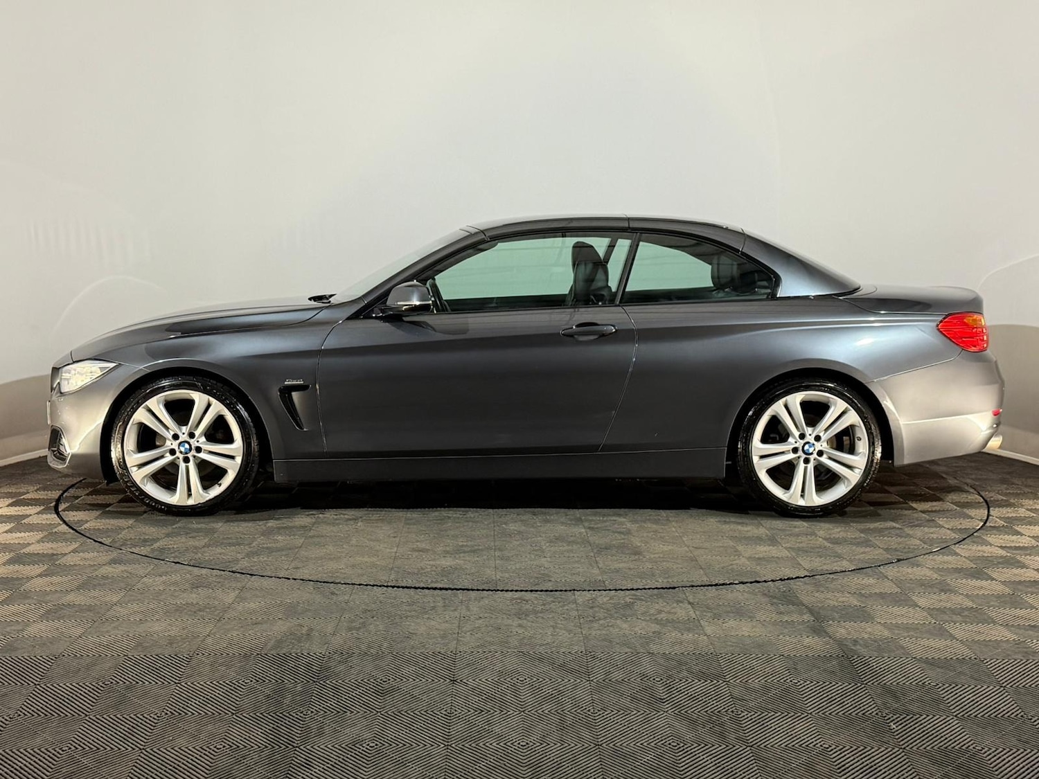 Used BMW 4 Series 2014 for sale - 76574700: Photo 9