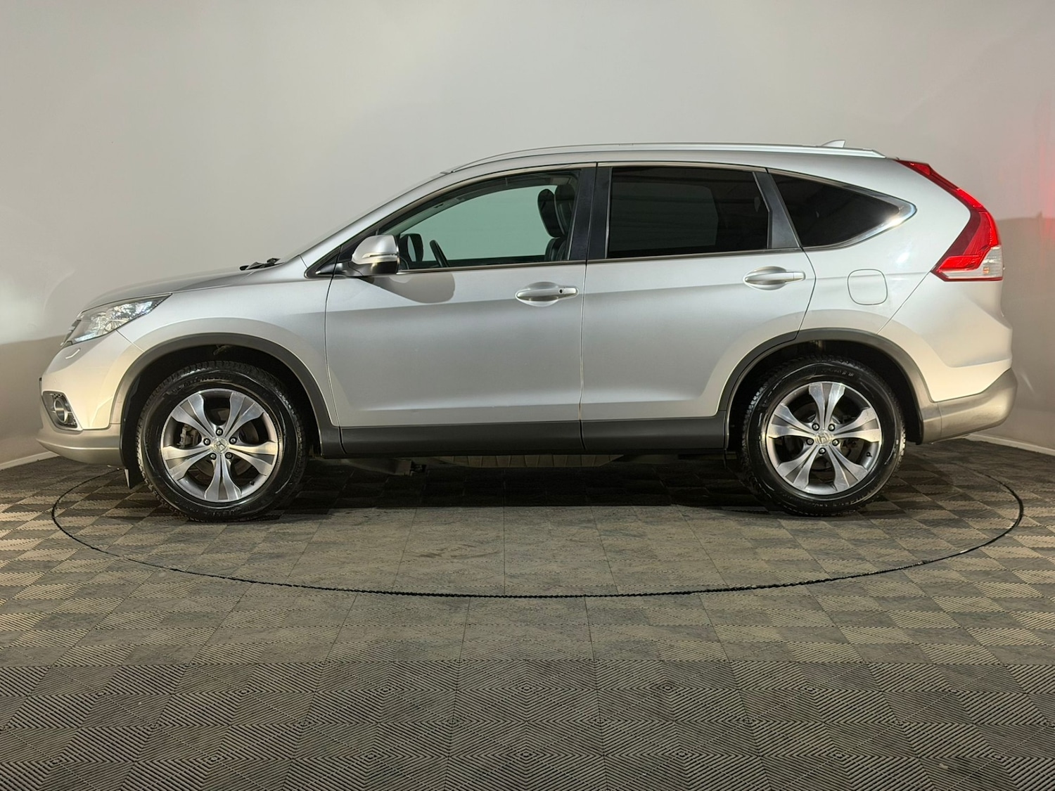 Used Honda CR-V 2013 for sale - 76145734: Photo 5