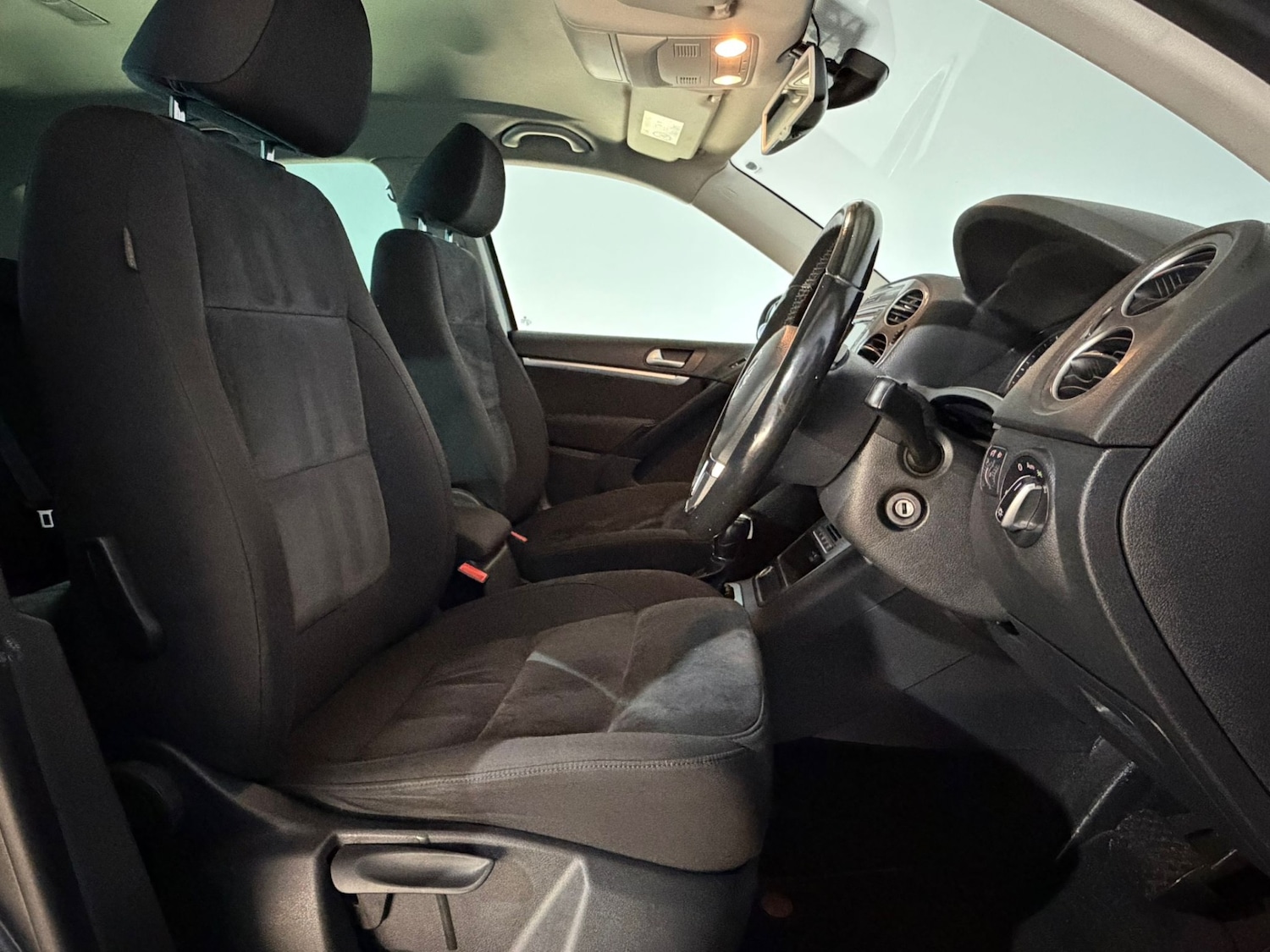 Used Volkswagen Tiguan 2015 for sale - 76129336: Photo 15