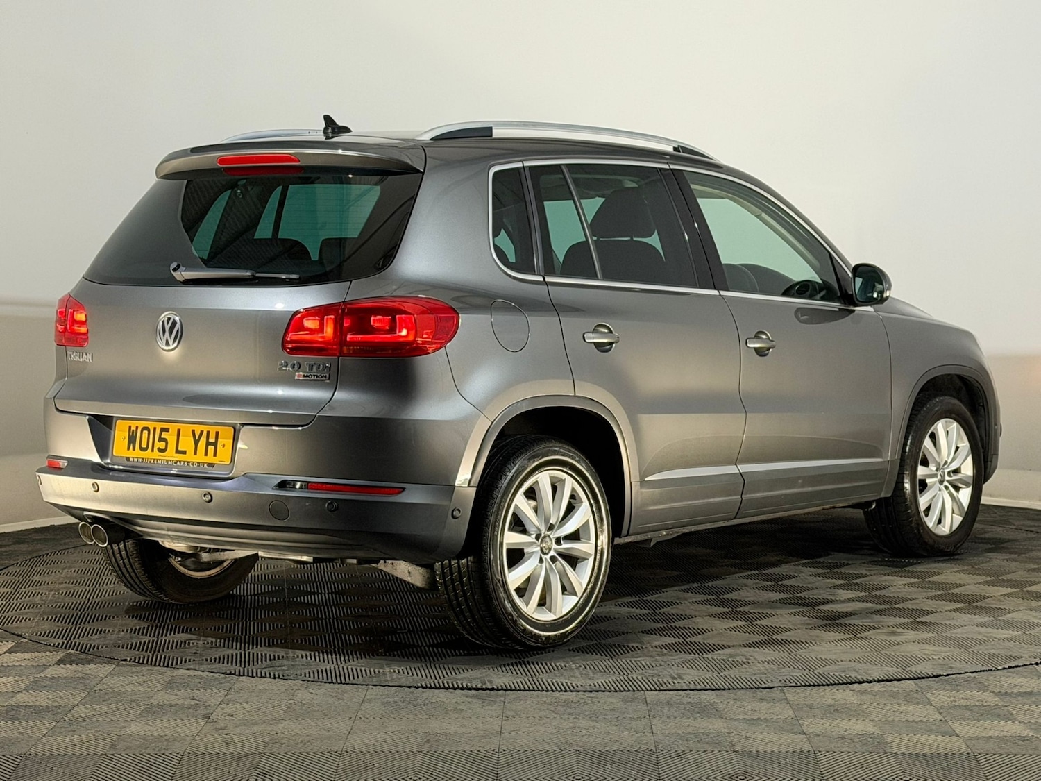 Used Volkswagen Tiguan 2015 for sale - 76129336: Photo 6
