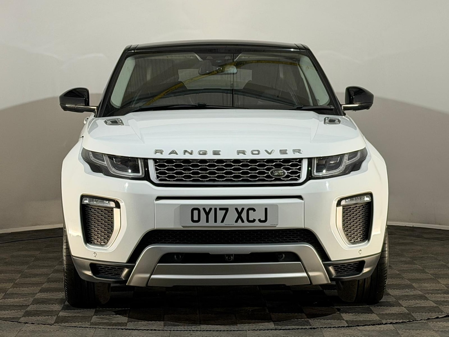 Used Land Rover Range Rover Evoque 2017 for sale - 77726504: Photo 2