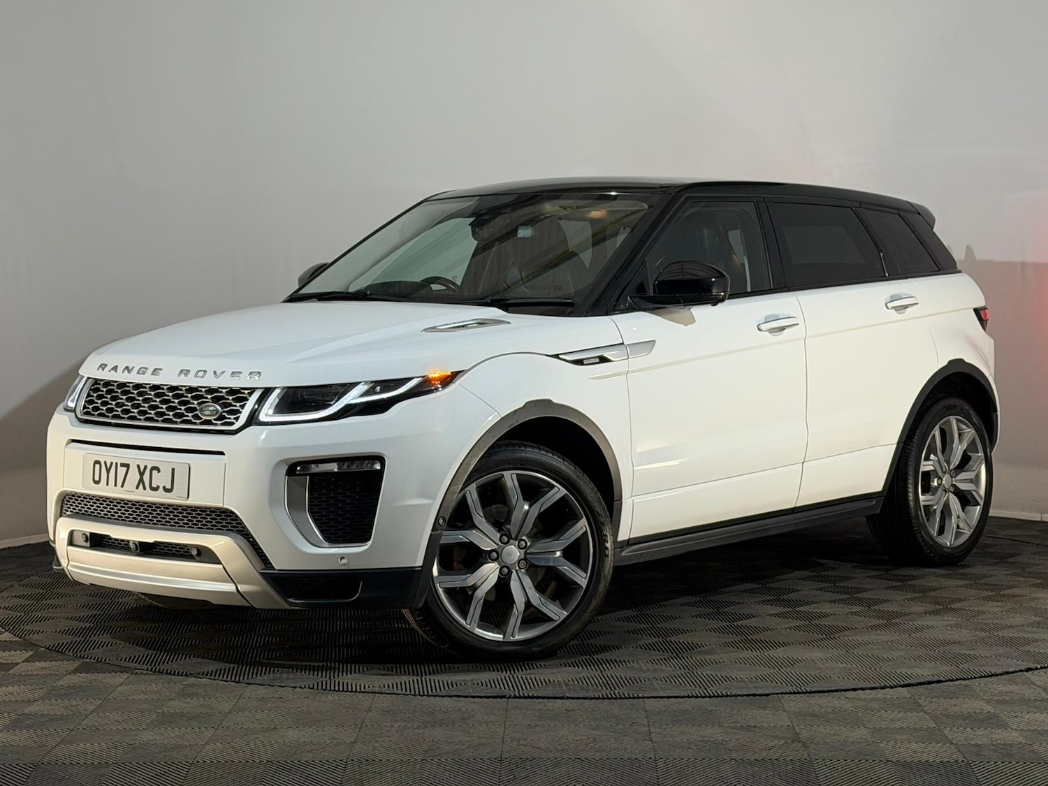 Used Land Rover Range Rover Evoque 2017 for sale - 77726504: Photo 3