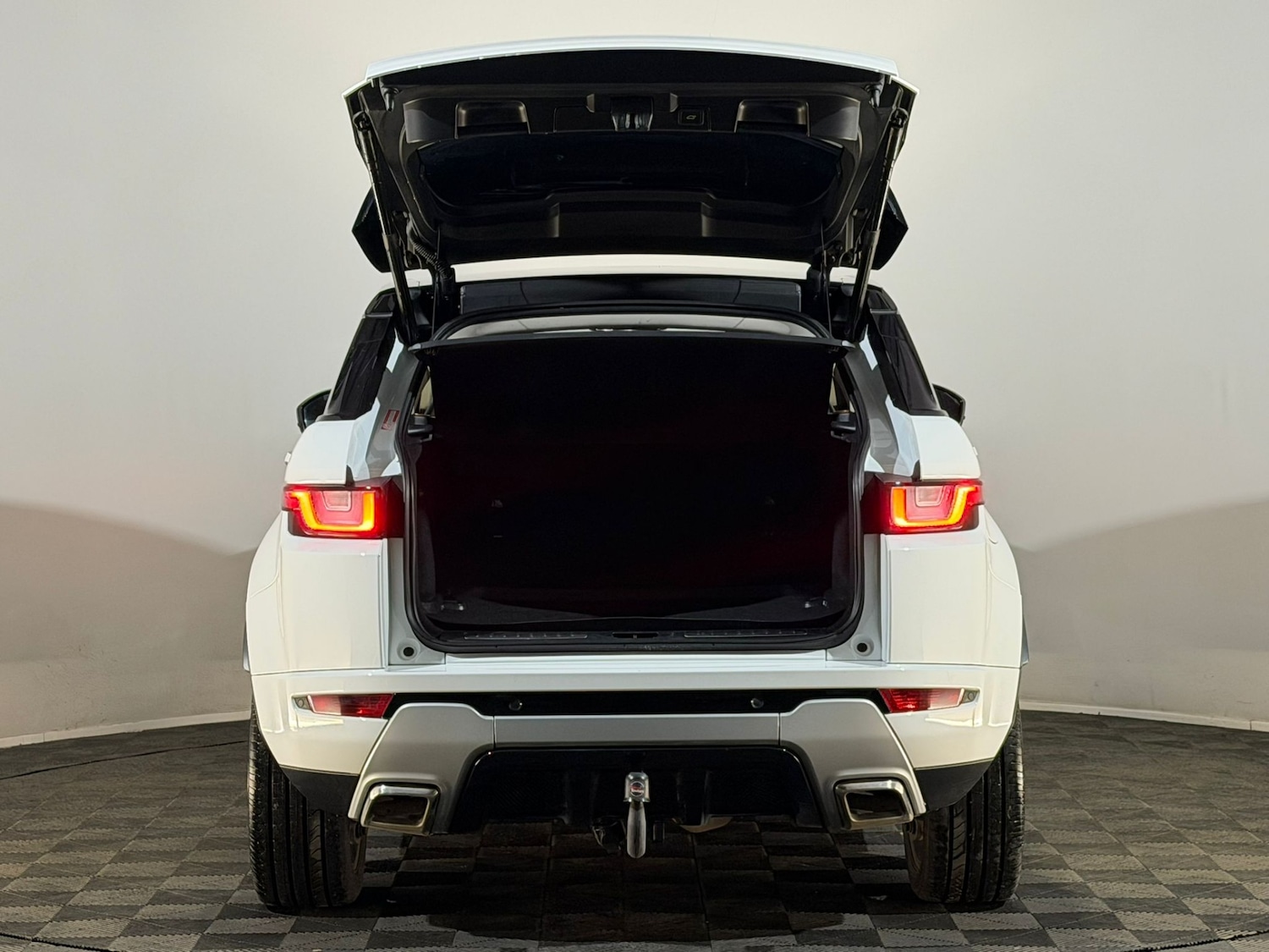 Used Land Rover Range Rover Evoque 2017 for sale - 77726504: Photo 8