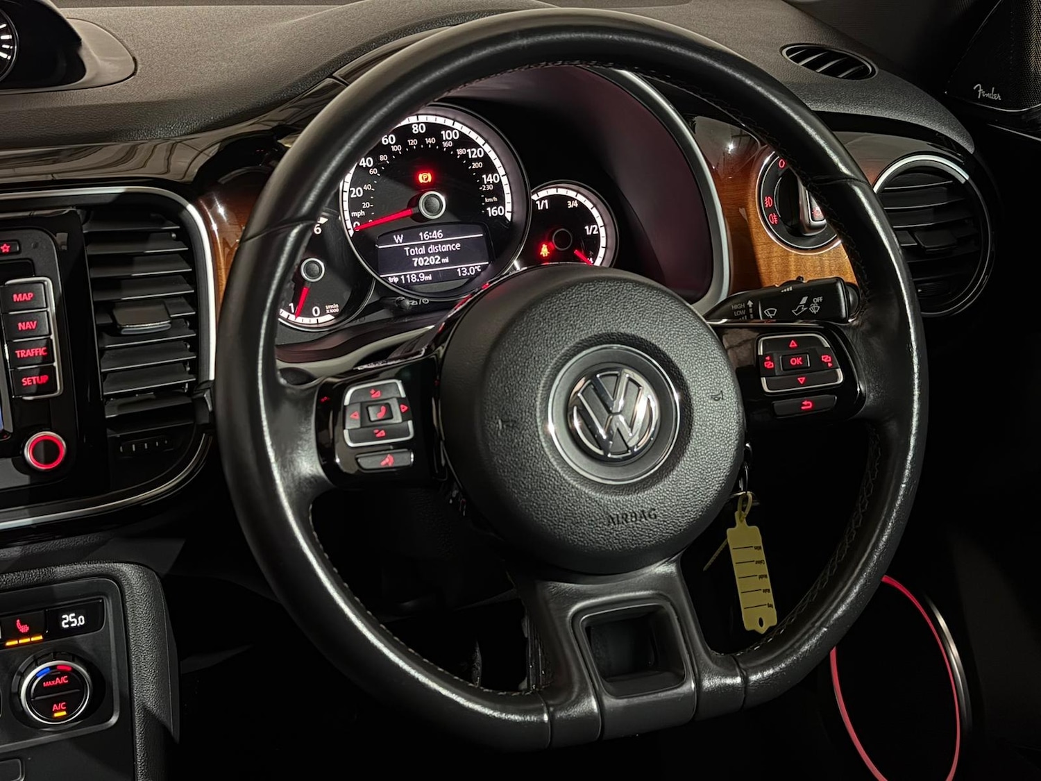 Used Volkswagen Beetle 2013 for sale - 77726476: Photo 13