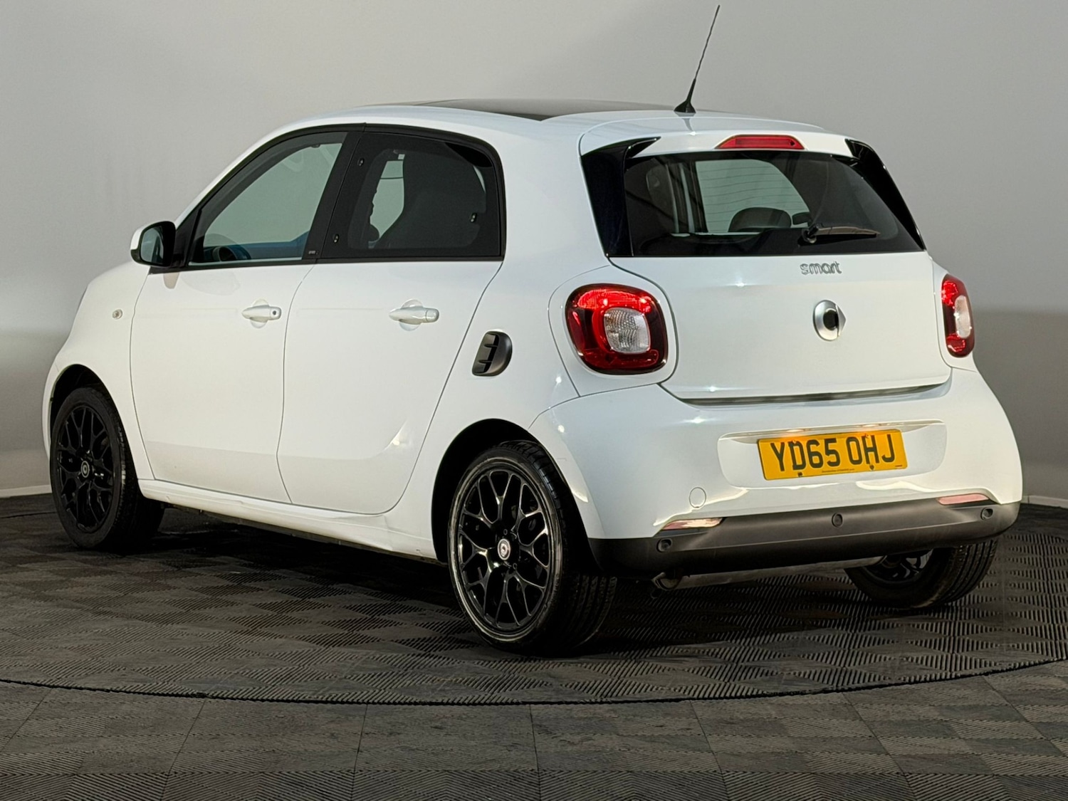 Used smart forfour 2015 for sale - 76246484: Photo 9