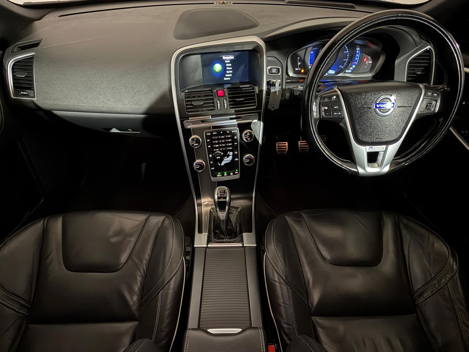 Used Volvo XC60 2014 for sale - 78060443: Photo 10