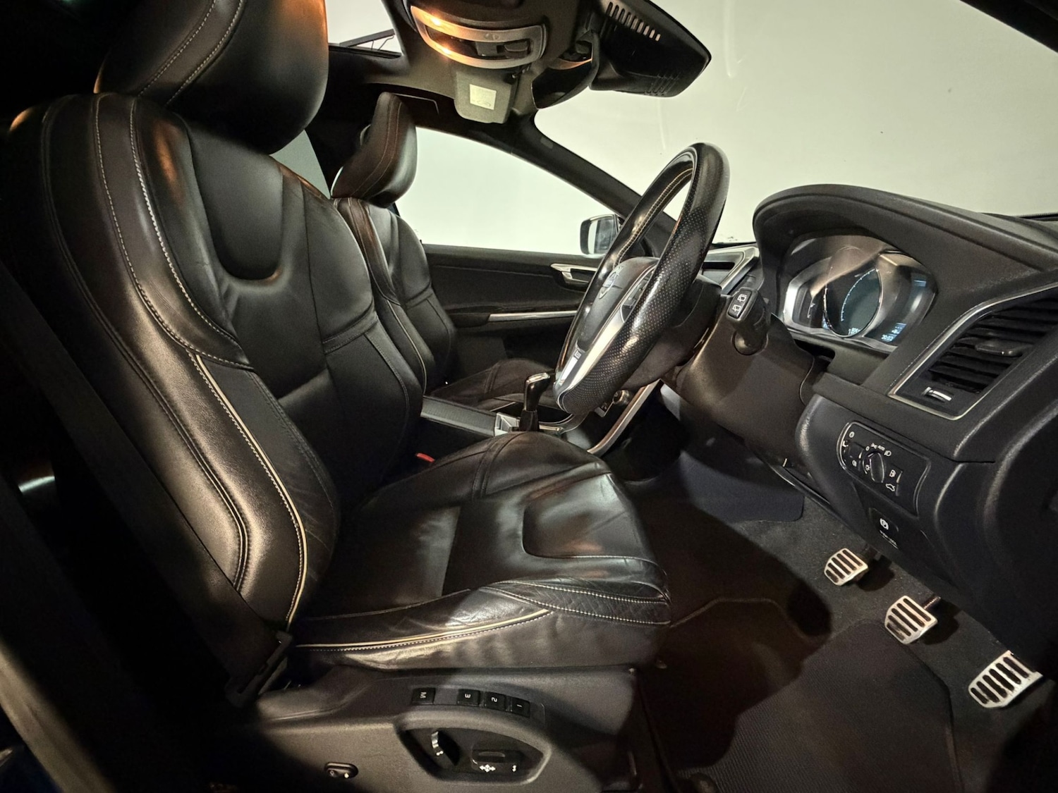 Used Volvo XC60 2014 for sale - 78060443: Photo 15