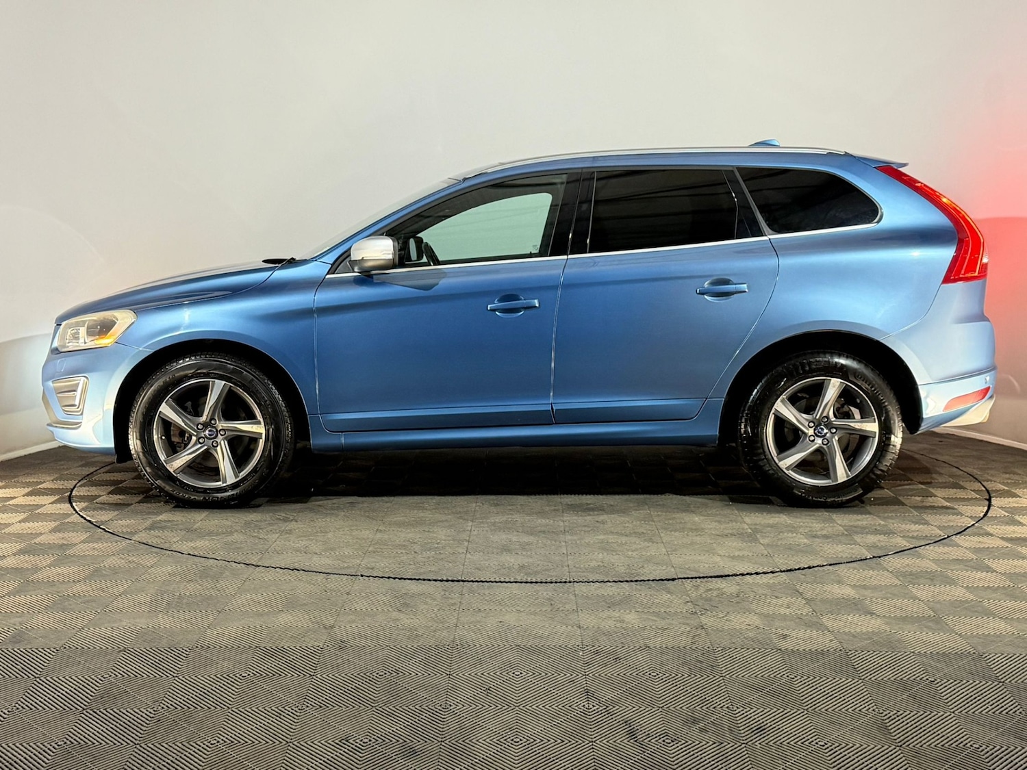 Used Volvo XC60 2014 for sale - 78060443: Photo 5