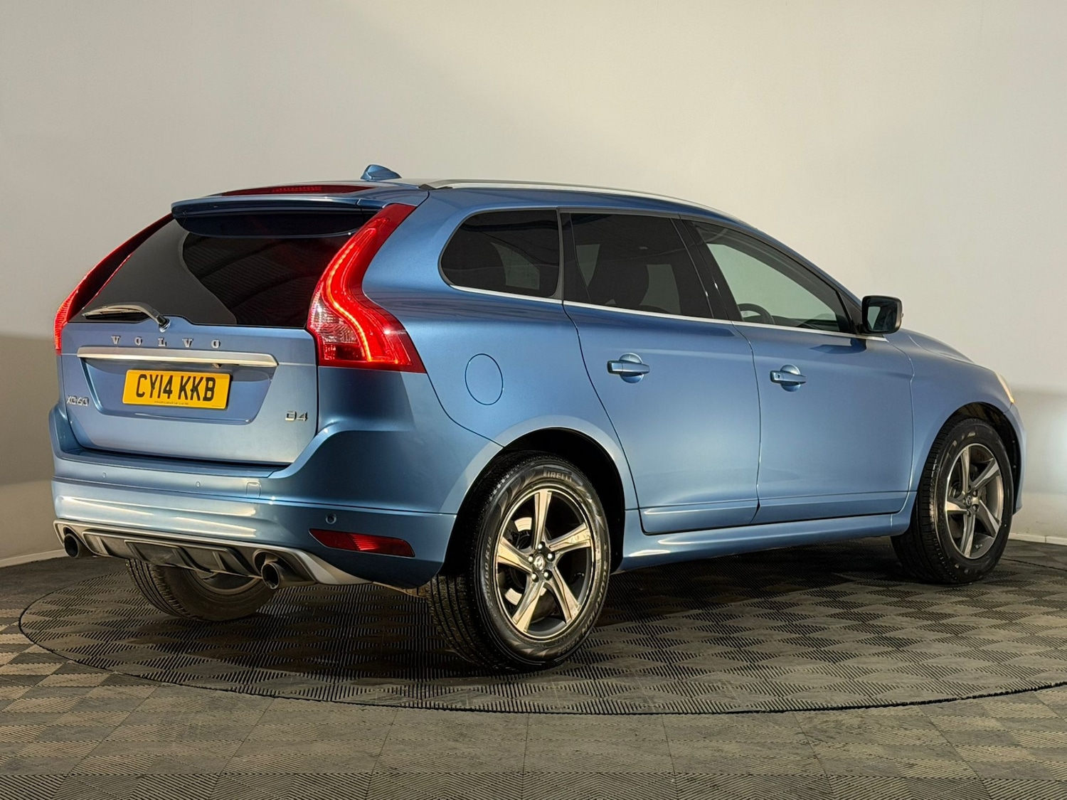 Used Volvo XC60 2014 for sale - 78060443: Photo 6