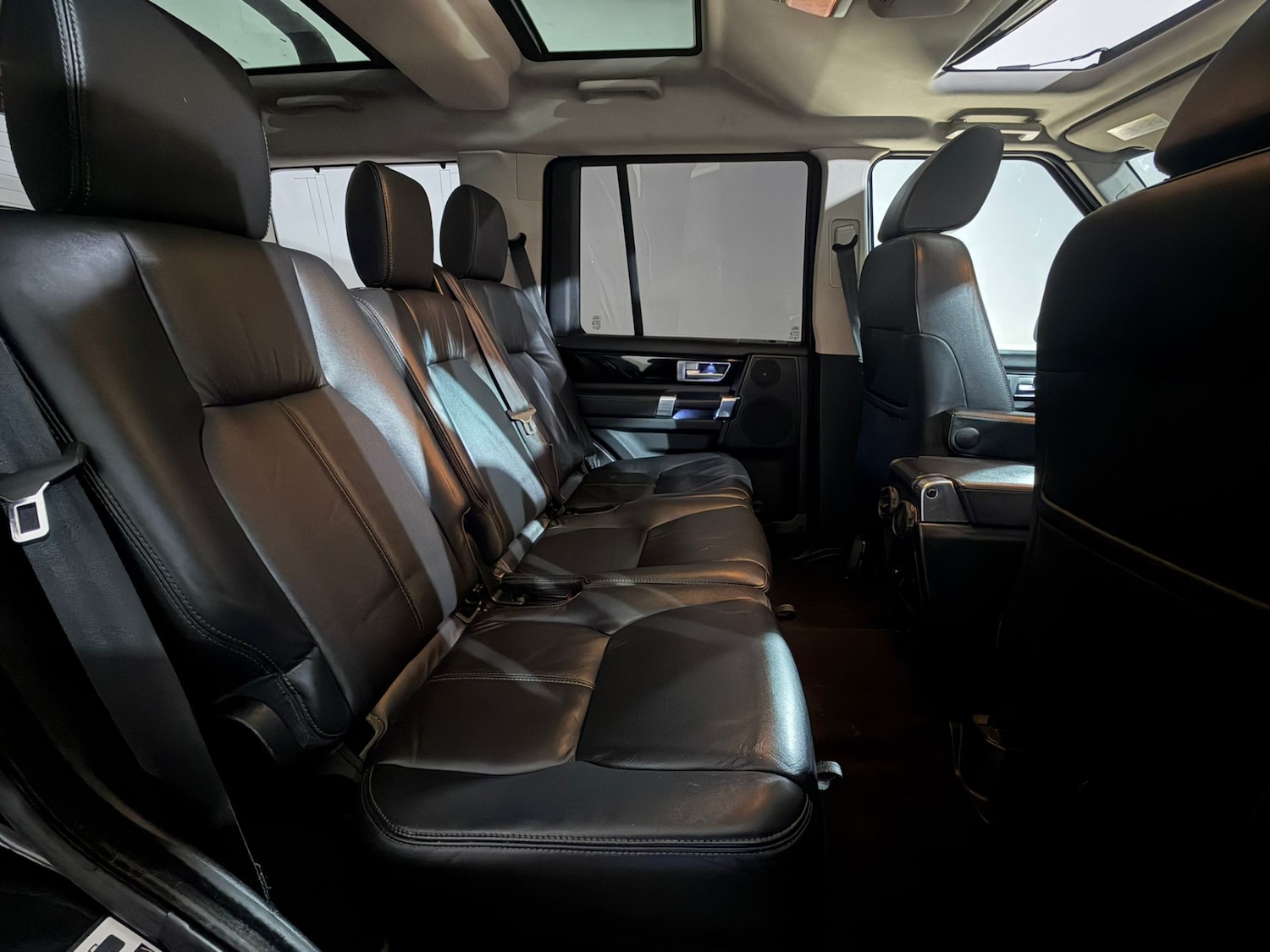 Used Land Rover Discovery 2012 for sale - 77137379: Photo 18