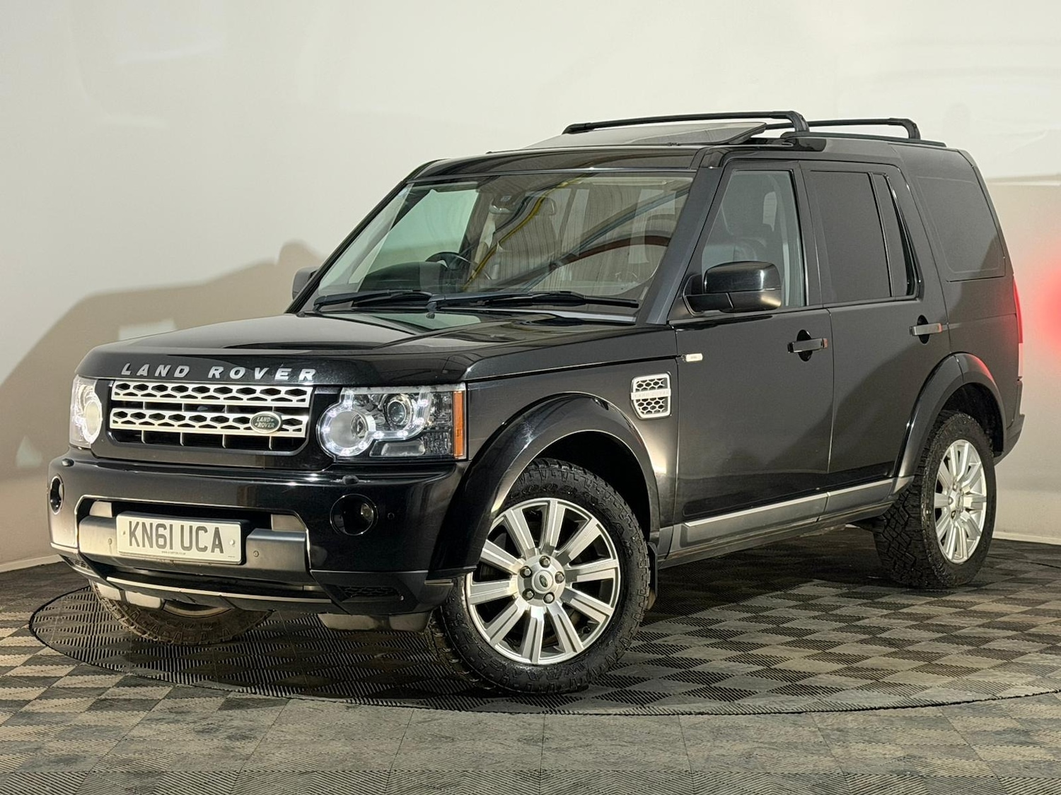 Used Land Rover Discovery 2012 for sale - 77137379: Photo 3