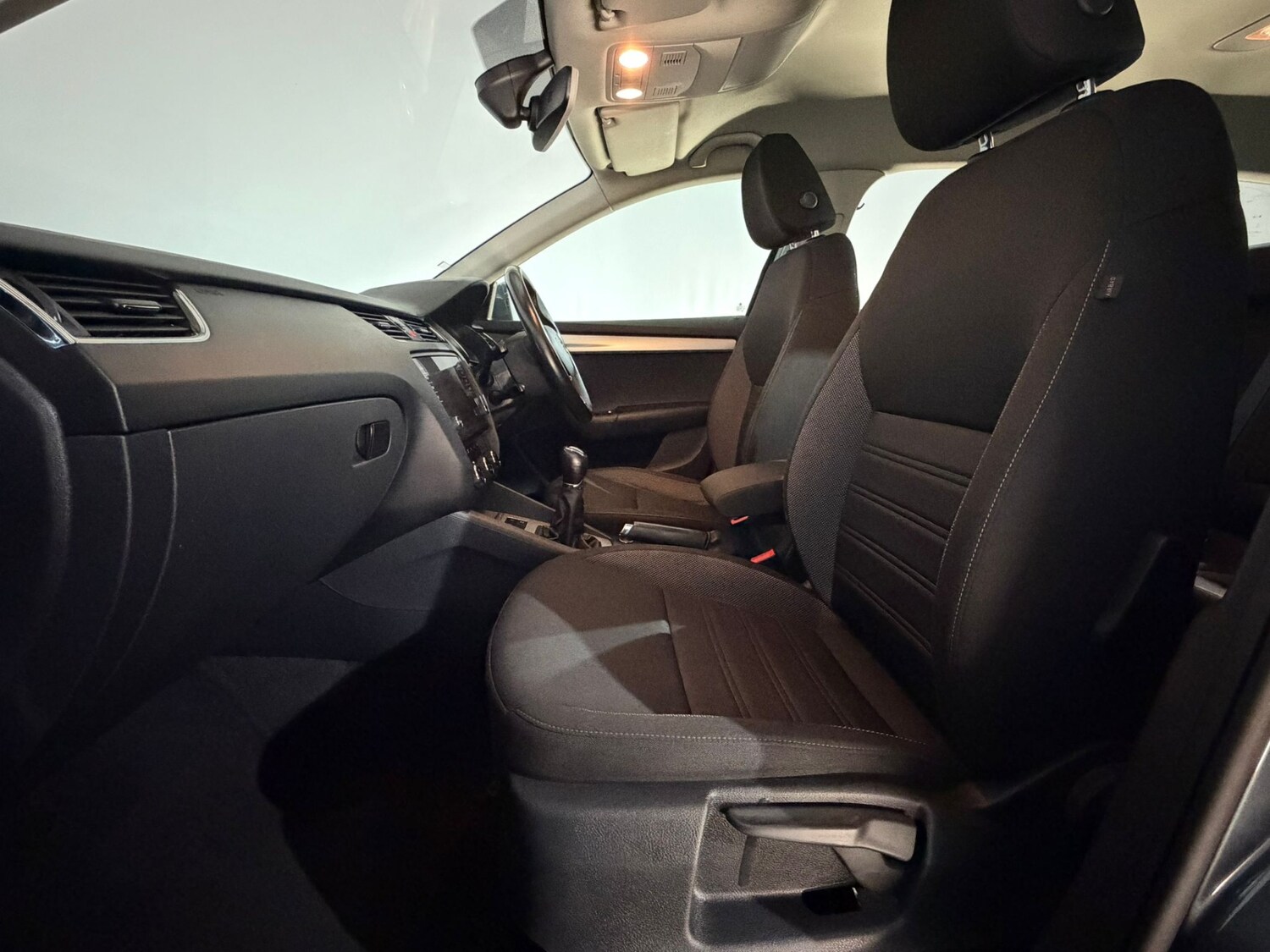 Used Skoda Octavia 2020 for sale - 77674886: Photo 17