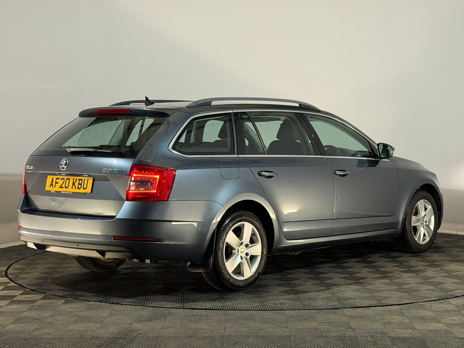 Used Skoda Octavia 2020 for sale - 77674886: Photo 6