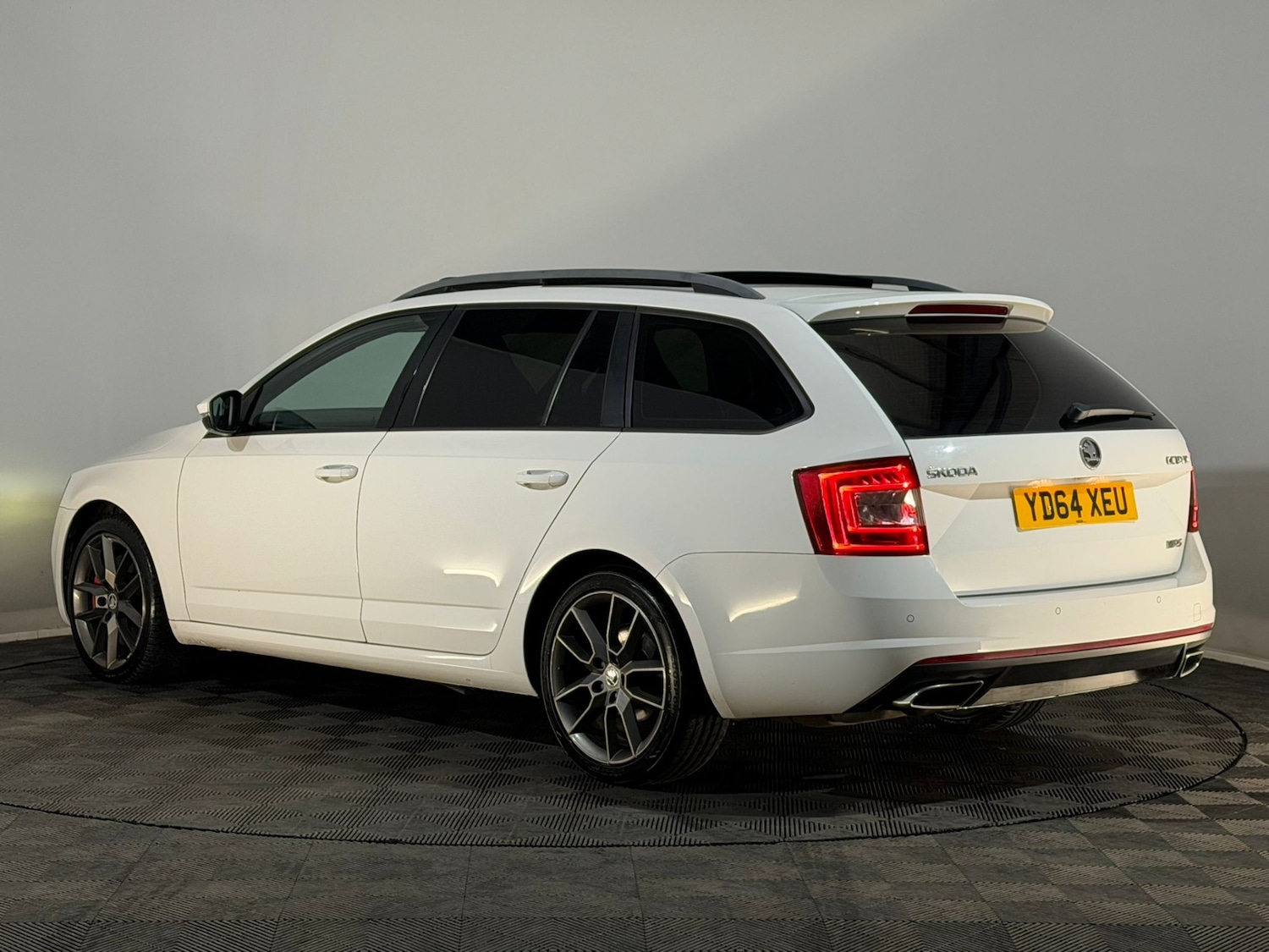 Used Skoda Octavia 2014 for sale - 77706494: Photo 9