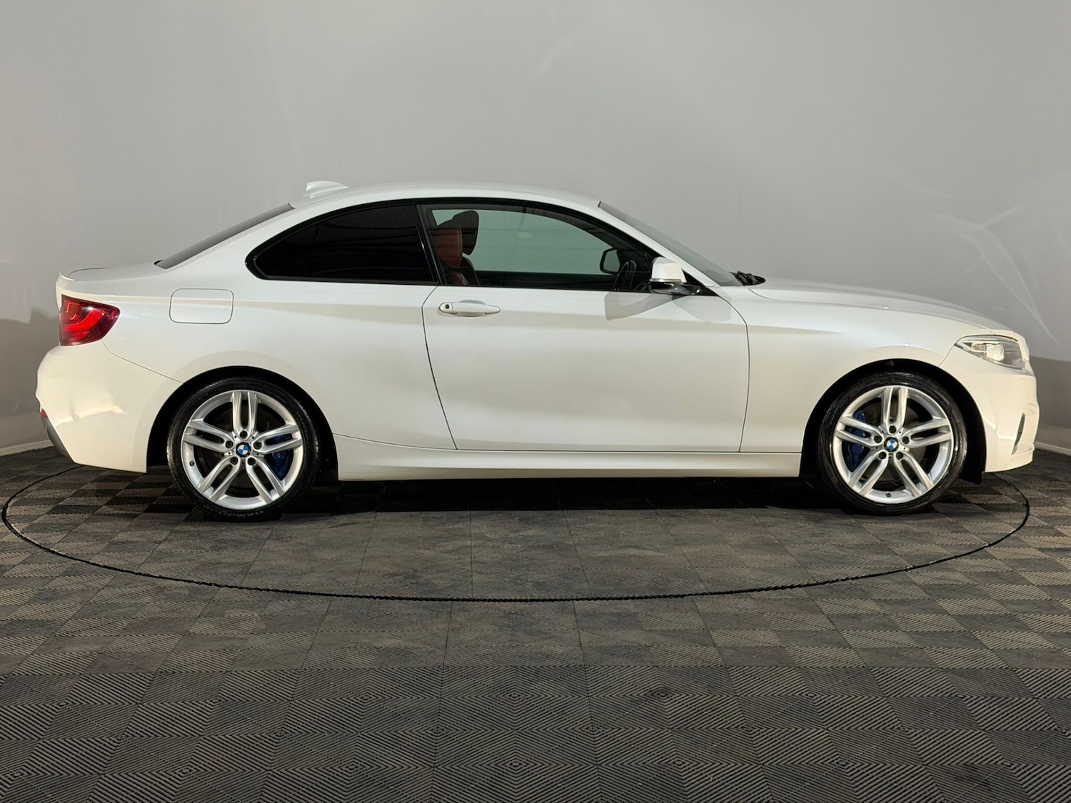 Used BMW 2 Series 2016 for sale - 76089495: Photo 4