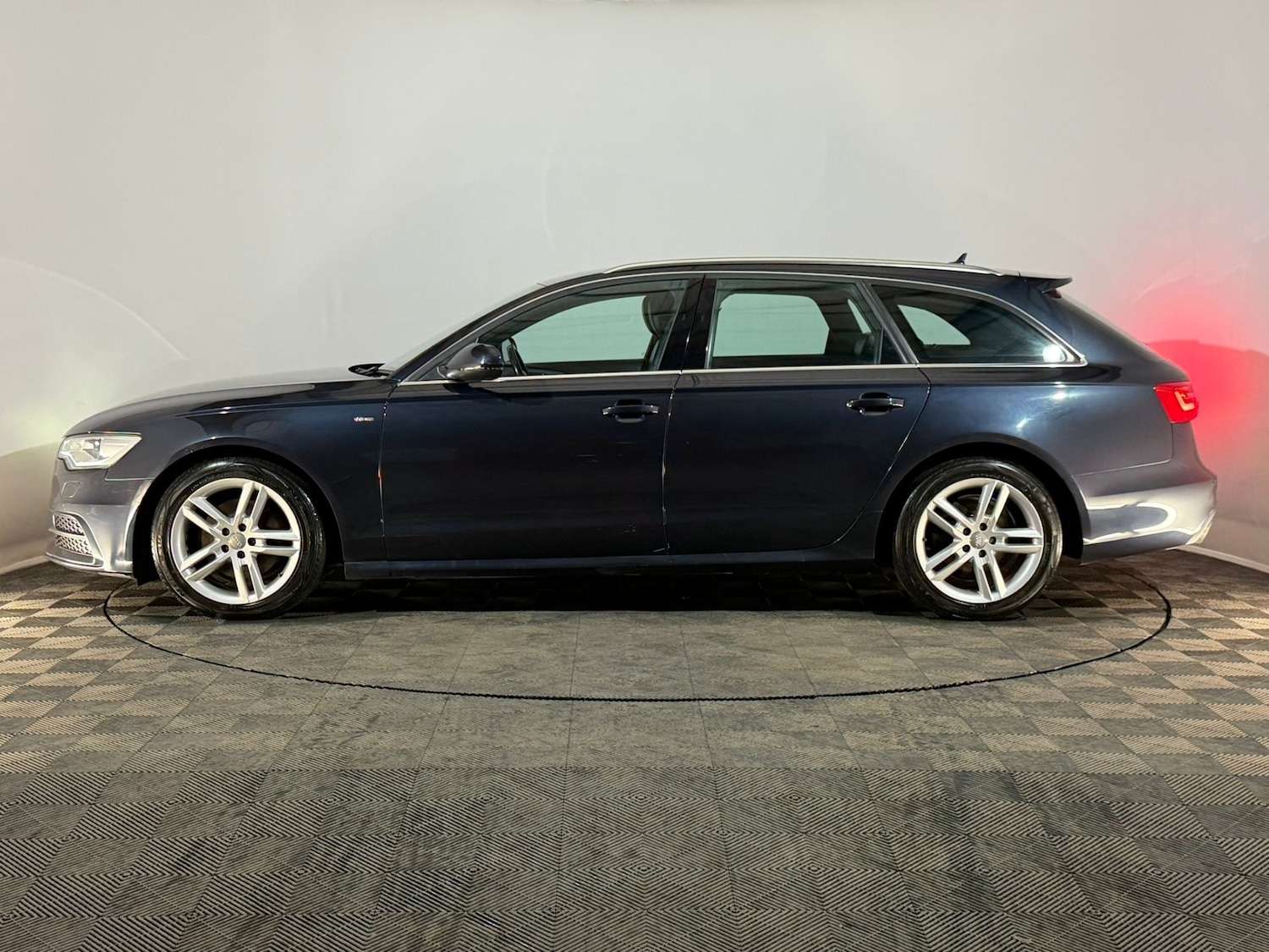 Used Audi A6 2014 for sale - 76707397: Photo 5