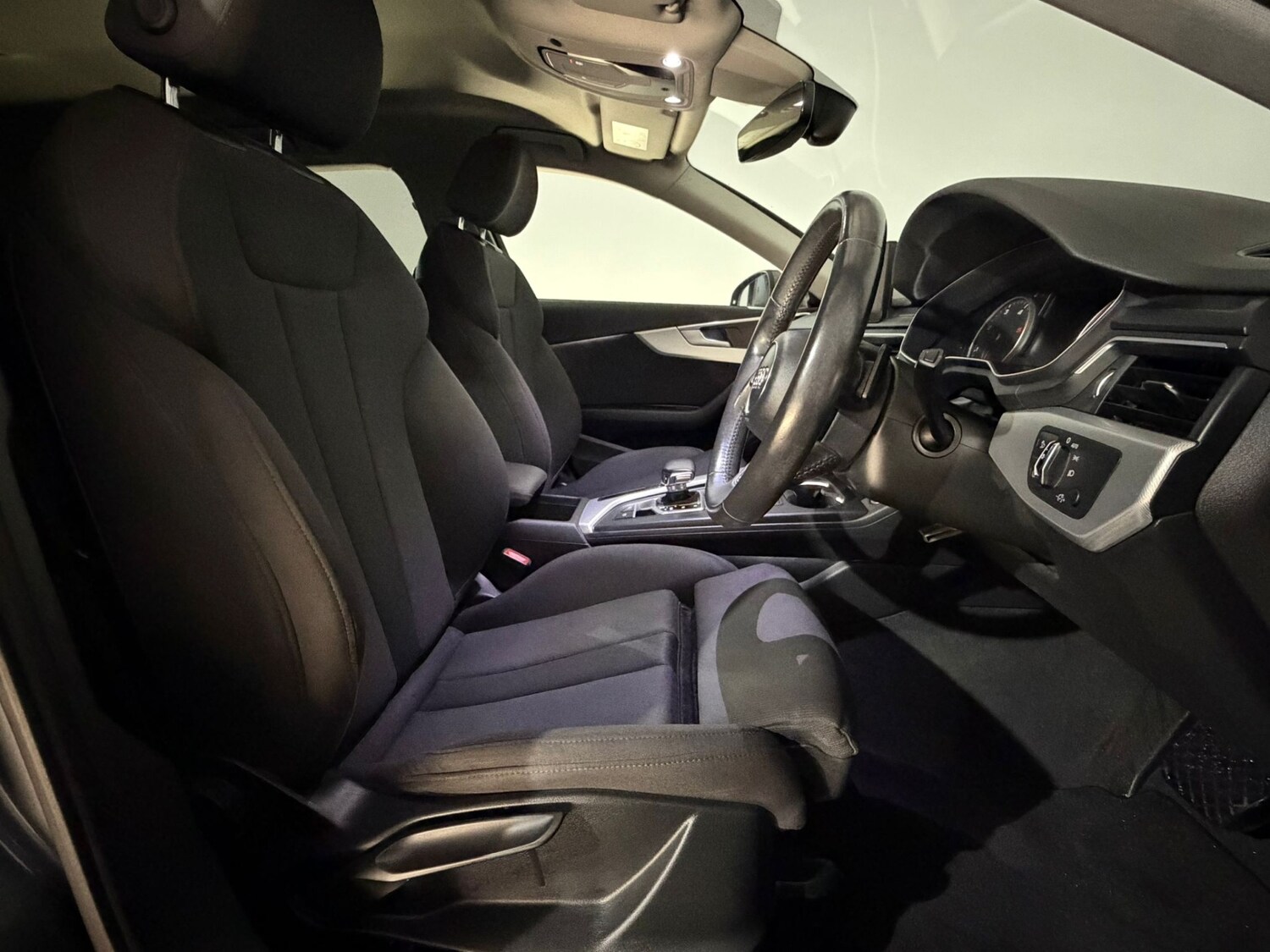 Used Audi A4 2017 for sale - 77648192: Photo 15