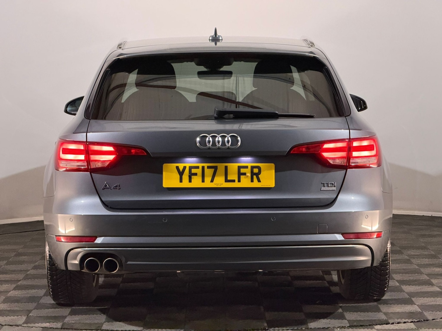 Used Audi A4 2017 for sale - 77648192: Photo 5