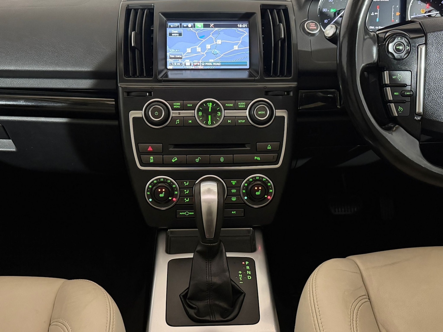 Used Land Rover Freelander 2014 for sale - 77599828: Photo 14