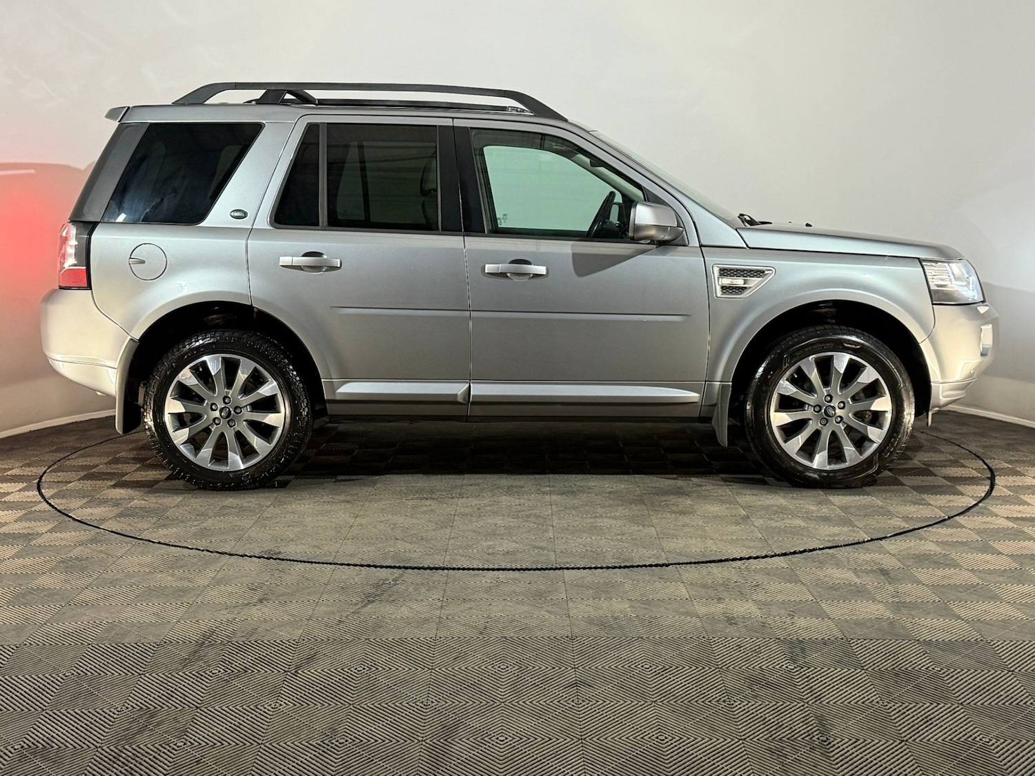 Used Land Rover Freelander 2014 for sale - 77599828: Photo 4