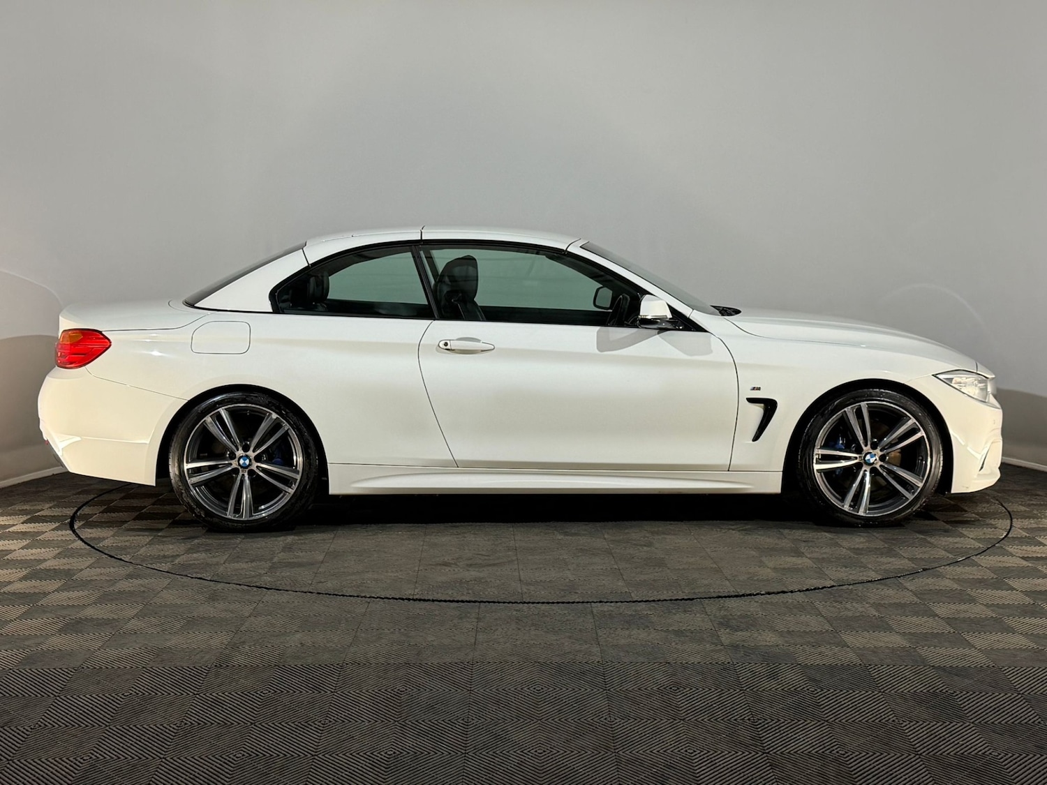 Used BMW 4 Series 2014 for sale - 76297232: Photo 7