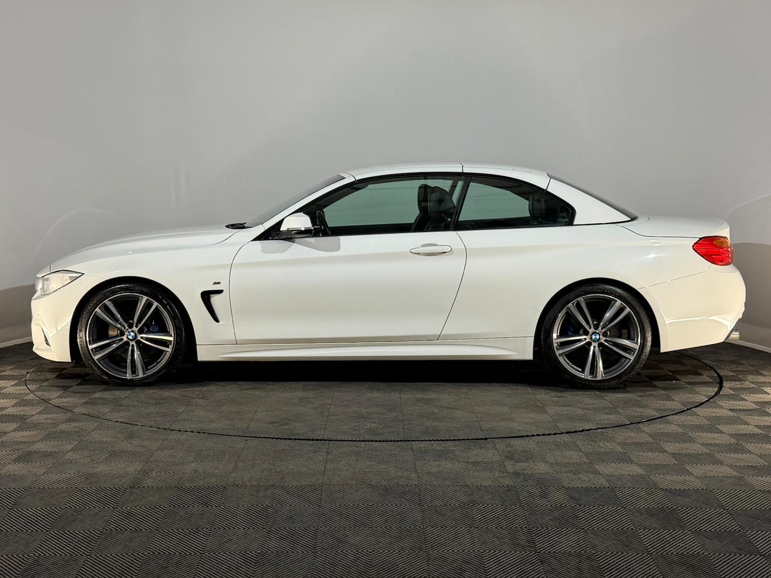Used BMW 4 Series 2014 for sale - 76297232: Photo 8